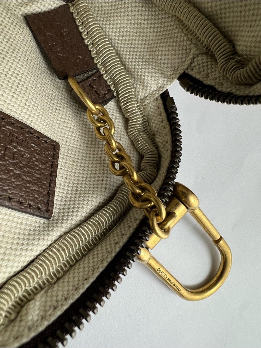 New Gucci GG Ophidia Zipper Key Pouch Case - Picture 8 of 11